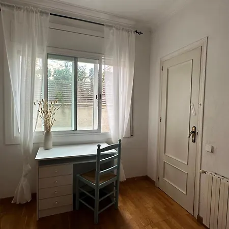 In Spacious In City Center Barcelone